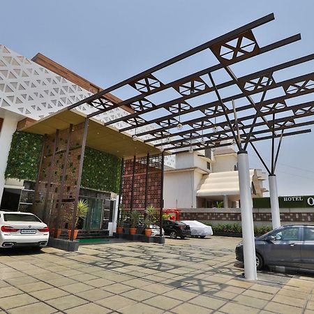 Palette - Hotel Ocean Inn Daman Exterior foto